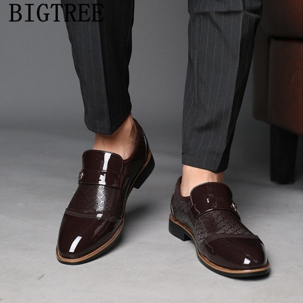 Italian black formal shoes men loafers wedding dress shoes men patent leather oxford shoes for men