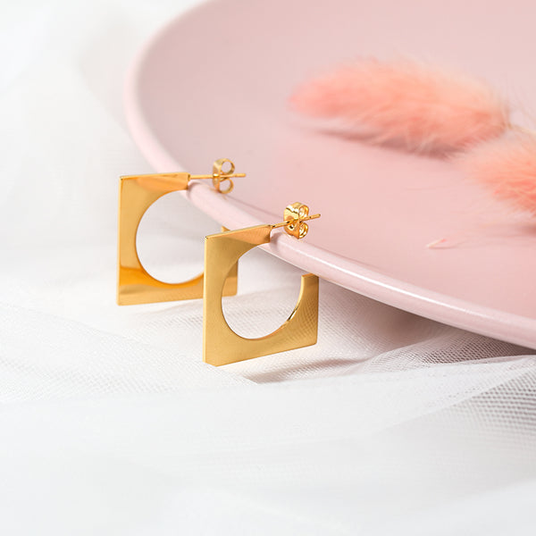 Square Openwork Earrings For Women European and American Style Stainless Steel Ear Studs Summer Simple Big Earring Jwelery Gift