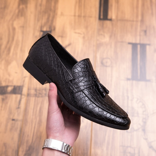 Summer Outdoor light soft Leather Men Shoes Loafers Slip On Comfortable Moccasins Flats