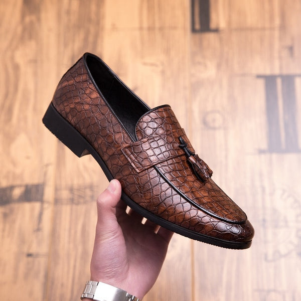 Summer Outdoor light soft Leather Men Shoes Loafers Slip On Comfortable Moccasins Flats