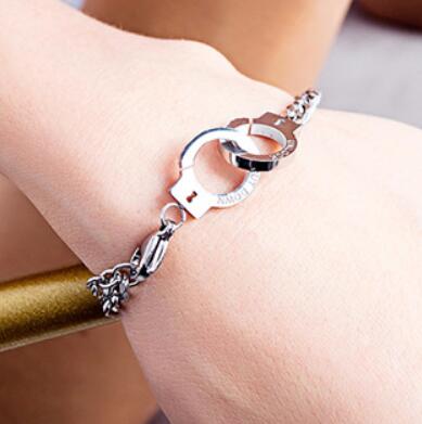 Simple Personality Titanium Steel Handcuff Bracelet Stainless Steel Couple Bracelet
