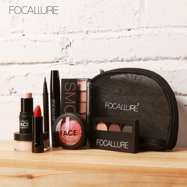 FOCALLURE 8 PCS Makup Tool Kit Must Have Cosmetics