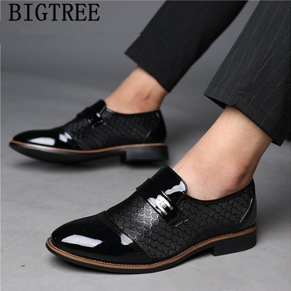 Italian black formal shoes men loafers wedding dress shoes men patent leather oxford shoes for men