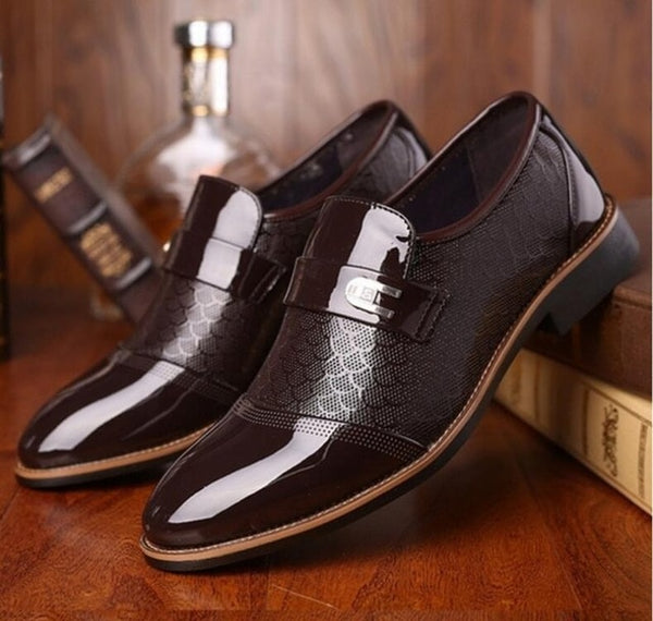 Italian black formal shoes men loafers wedding dress shoes men patent leather oxford shoes for men
