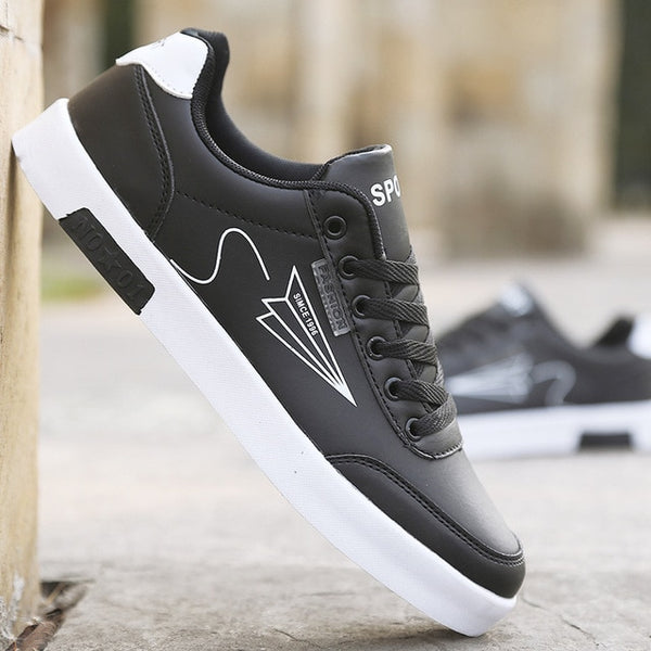 New Men's Shoes Spring and Autumn Casual Flat Shoes with Men's Shoes Fashion Breathable